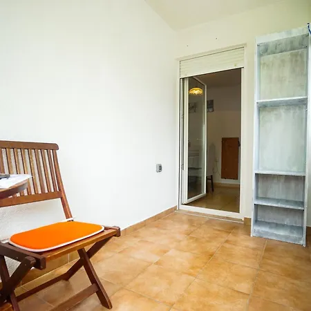 Floral Apartment *